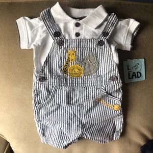2 pc overall/shirt set with zoo animals